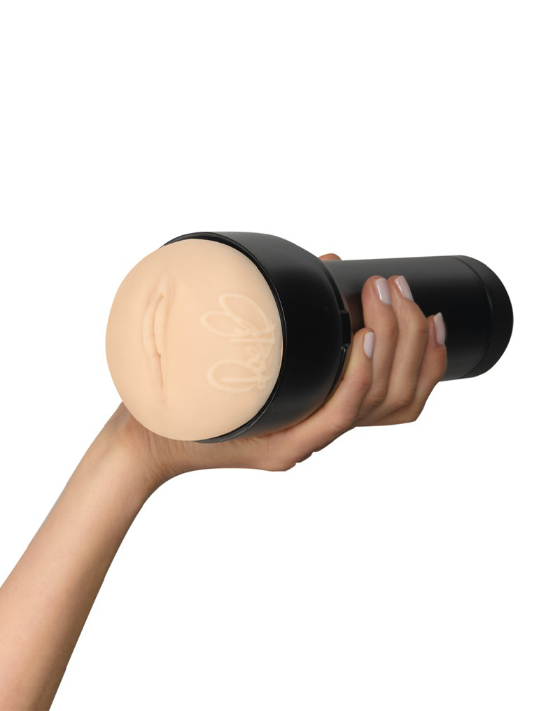 Kiiroo - FeelStar Stroker - Rae Lil Black